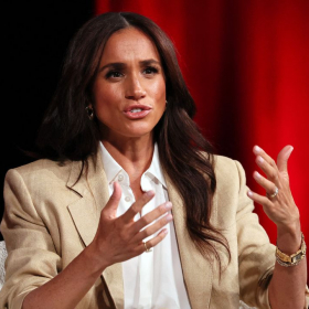 Meghan Markle s'est incrustée au défilé Balenciaga : ce qui s'est vraiment passé selon la duchesse