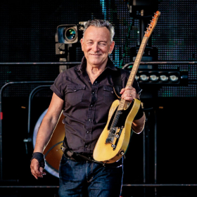 « Je me déguisais pour aller chez le psy » : Bruce Springsteen se confie sur sa dépression à l'occasion de la sortie de son biopic