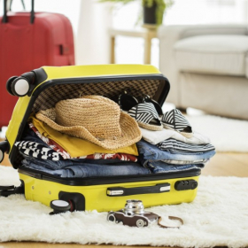 10 choses qu'on oublie tout le temps de mettre dans sa valise pour les vacances