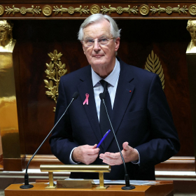 « Nous n’avons aucune raison de servir de béquille à l’extrême droite » : Michel Barnier trace une ligne rouge très claire pour 2027