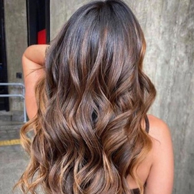 Warm Expresso, la coloration tendance pour des reflets chauds et cuivrés