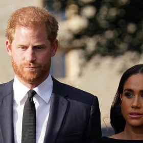 « Elle ne lui disait plus tout » : ce changement d’attitude d’Elizabeth II face à Harry intrigue