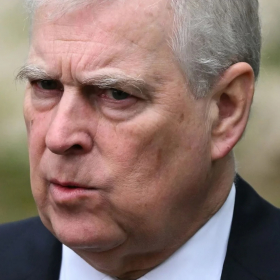 “Vous ne pouvez pas me faire ça, je suis le fils de la Reine !” : banni de Royal Lodge, l’ex-prince Andrew explose et défie la monarchie