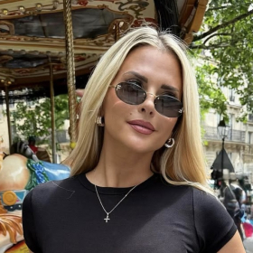 Kelly Vedovelli : "un gros connard", ce qu'elle pense vraiment de Cyril Hanouna et de leur relation