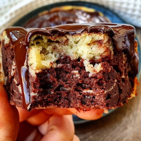 La recette du gâteau marbré chocolat vanille avec son glaçage miroir