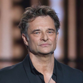 David Hallyday grand-père comblé : le surnom adorable et très original que lui ont donné ses petits-enfants