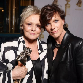 Pourquoi Muriel Robin a laissé entendre dans son discours aux Molières que sa compagne Anne Le Nen avait changé bien plus que sa vie privée