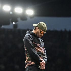 Après le Stade de France, Jul dévoile la date de sortie de son 36ᵉ album « TP SUR TP » et promet des surprises à ses fans