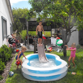3 astuces pour bien entretenir une piscine gonflable et la garder plus longtemps