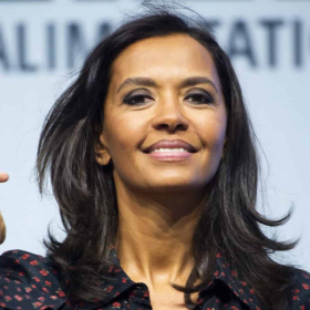 Karine Le Marchand visée par des menaces graves : M6 sort du silence et la défend publiquement