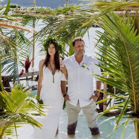 "Noces de coco" : Mareva Galanter dévoile enfin les images secrètes de son mariage avec Arthur