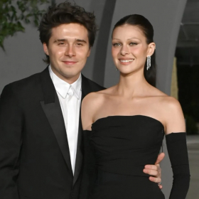 Ce qu’il a fait le jour de la fête des mères ne passe pas du tout : Brooklyn Beckham relance la guerre avec Victoria