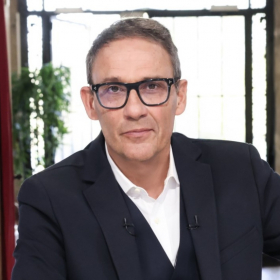 Julien Courbet dévoile enfin pourquoi tout le monde le voit partout