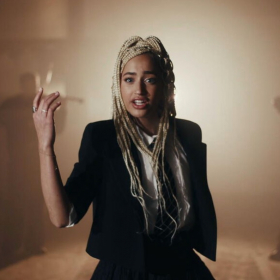 Eurovision 2026 : la chanson de Monroe déjà massacrée, ce chroniqueur interpelle Vianney en pleine polémique