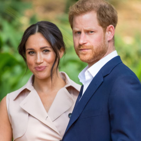 Ces messages entre le prince Harry et une journaliste qui contredisent sa version des faits