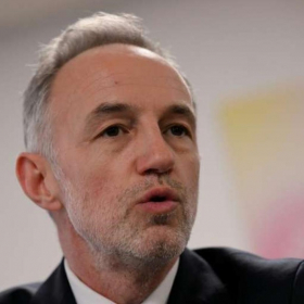 20 millions d’euros pour les enfants : ce que contient vraiment le plan d’Emmanuel Grégoire à Paris