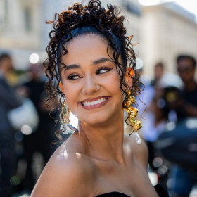 “Solène aussi est chez les Frères musulmans” : Léna Situations ironise sur la polémique de sa tenue à Cannes dans ses Vlogs d’août