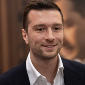 Maria Carolina de Bourbon : pourquoi ce cercle très fermé dans lequel elle évolue intrigue