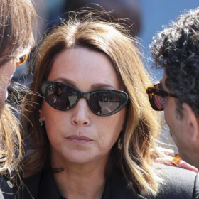 Obsèques de Nathalie Baye : le moment où Laura Smet a pris la parole a figé toute l’église
