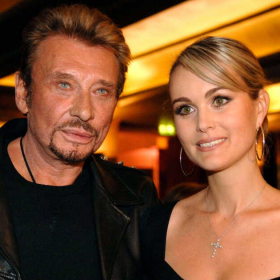 Une vente aux enchères secrète parisienne fait exploser les prix autour de Johnny Hallyday