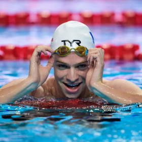 Léon Marchand explose le record du monde du 200m 4 nages aux Mondiaux de Natation 2025