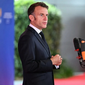 Ce que prépare Emmanuel Macron en coulisses face à l’envolée des carburants inquiète déjà les Français