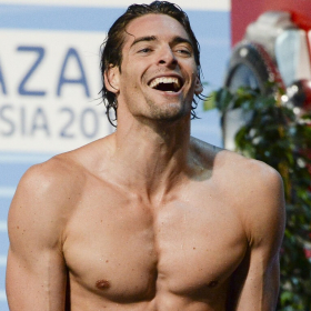 "Pas de cerveau, dommage !" : Camille Lacourt dérape en direct des Mondiaux de Natation et tacle un nageur