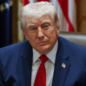 Diplomatie d’un côté, menace militaire de l’autre : pourquoi l’Iran avance sur une ligne très risquée face aux États-Unis