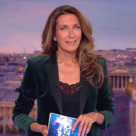 "J’en ai fait des bourdes" : Anne-Claire Coudray se livre comme jamais sur les erreurs en direct