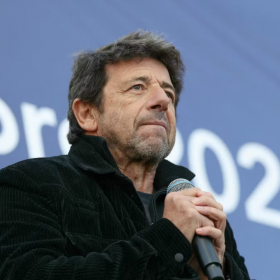 Patrick Bruel accusé : « Il m’embrassait de force, me déshabillait », le témoignage glaçant de Daniela Elstner à Acapulco