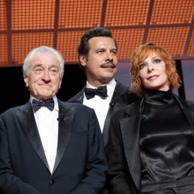 "Il faut que tu sois gentil" : la remarque inattendue de Mylène Farmer à Robert De Niro bouleverse Cannes