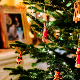 Horoscope vendredi 12 décembre 2025 pour chaque signe astrologique : voici ce que les astres vous réservent aujourd’hui