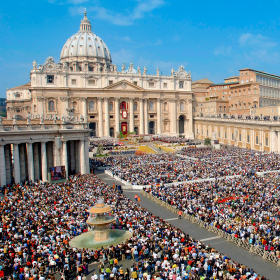 Voici le nouveau pape : une première historique pour le Vatican