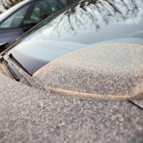Tempête de sable du Sahara : cette négligence sur votre voiture pourrait vous coûter une amende en France