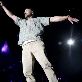 « Il doit prendre sa retraite » : Justin Timberlake moqué pour une danse jugée « gênante »