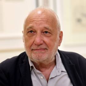 "Un sale mec" : François Berléand raconte comment un "copain" lui a volé 450 000 euros