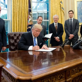 Donald Trump révoque le droit à l’avortement même en cas d’urgence médicale