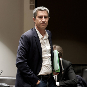 « Qu’il y reste ! » : François Ruffin dérape en direct, sa phrase cinglante sur Nicolas Sarkozy en prison
