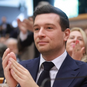 Et s'ils se marient ? Ce qui attend vraiment Jordan Bardella va en surprendre plus d’un