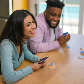 Oh My Pigeon : le jeu d’ambiance totalement déjanté qui va faire sensation à Noël !