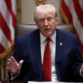 Enceinte et sur le départ : cette décision à la Maison-Blanche tombe au pire moment pour Donald Trump