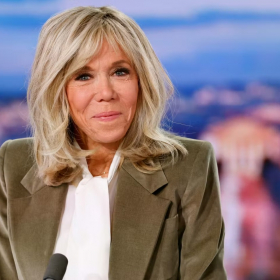 « Il m’est parfois difficile de voir le ciel bleu » : la phrase de Brigitte Macron qui en dit long sur ce qu’elle traverse