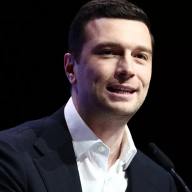 “On était traqués” : Jordan Bardella brise le silence sur sa relation sous pression