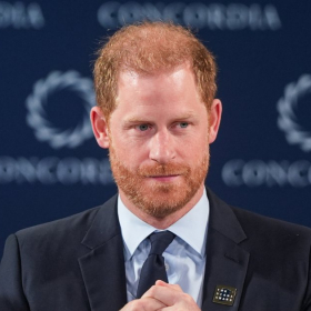 “Même si je vis aux Etats-Unis…” : le discours du prince Harry pour le Remembrance Day fait trembler la couronne