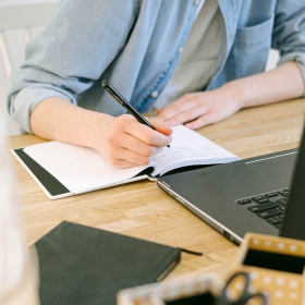Comment l'écriture thérapeutique peut permettre de combattre le stress