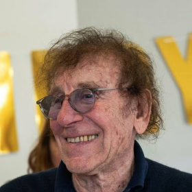 Alain Souchon prêt à quitter la France ? Laurent Voulzy affirme que la séquence a été coupée