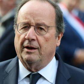 « Ils m’ont dit que c’était excellent » : pourquoi François Hollande a dû passer tout un dîner officiel sans rien manger