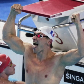 Maxime Grousset décroche l'or sur le 100m papillon : un doublé éclatant aux Mondiaux 2025