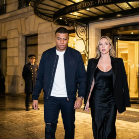 Kylian Mbappé et Ester Expósito : pourquoi cette rumeur intrigue autant avant la Coupe du monde 2026