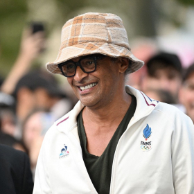 Yannick Noah dévoile une photo inédite avec son bébé de 9 mois : le cliché qui fait fondre les fans